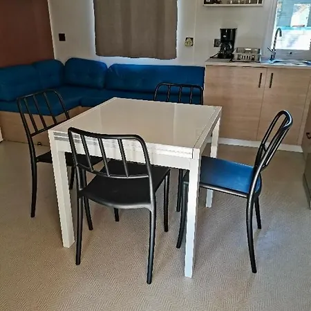 Mobil-home Comfort Xl 3 6 Pers * Le Grau-du-Roi