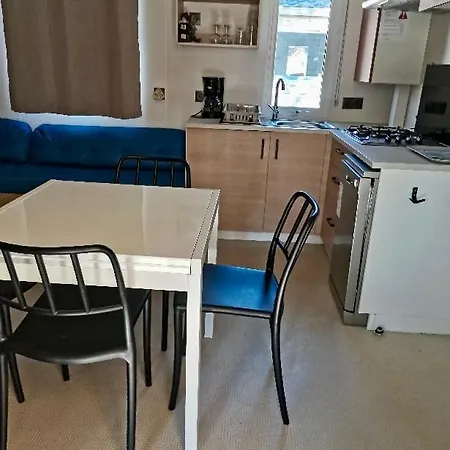 Mobil-home Comfort Xl 3 6 Pers Campsite Le Grau-du-Roi